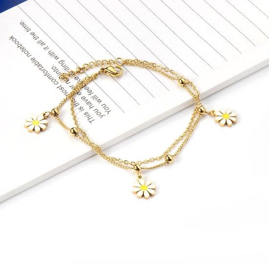 Helena daisy charms Bracelet | Waterproof 18K Gold