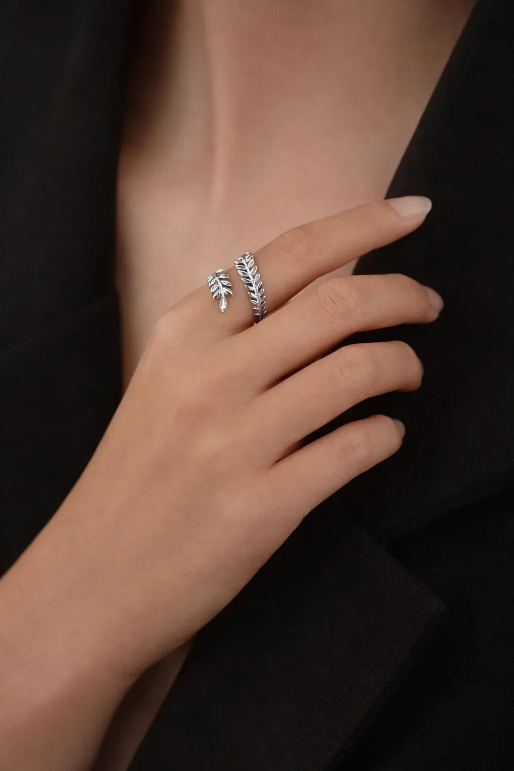Aviana Leaf Wrap Adjustable Ring | Waterproof 18k Gold & Silver
