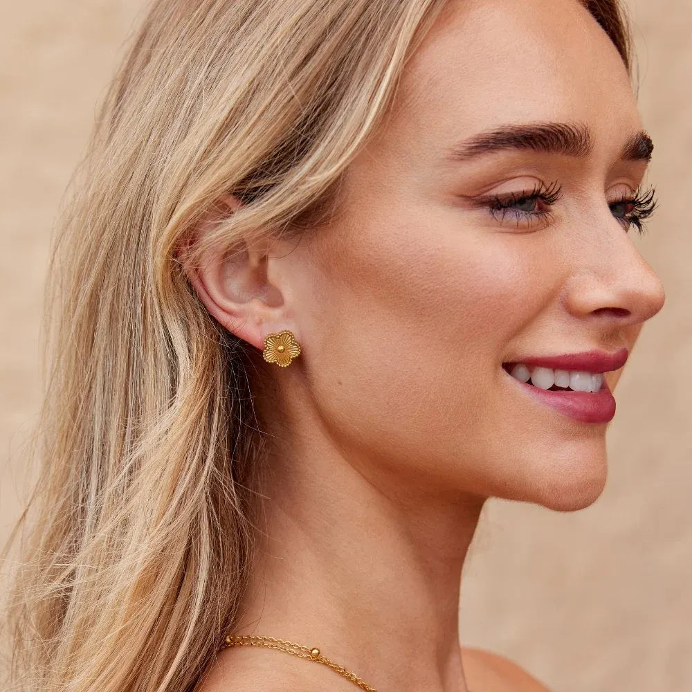 Bronte Five-Leaf Gold Clover Stud Earrings | Waterproof 18k Gold