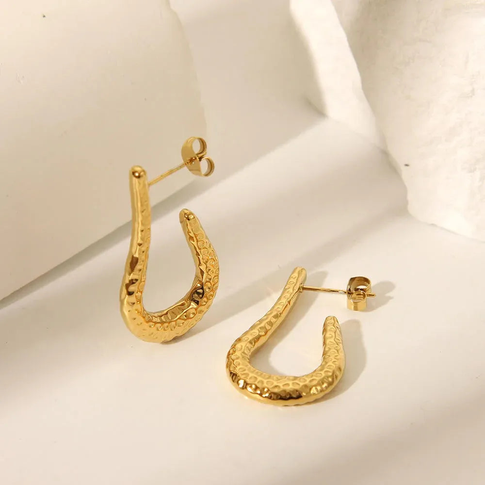 Camila Hammered Hoop Earrings | Waterproof 18k Gold