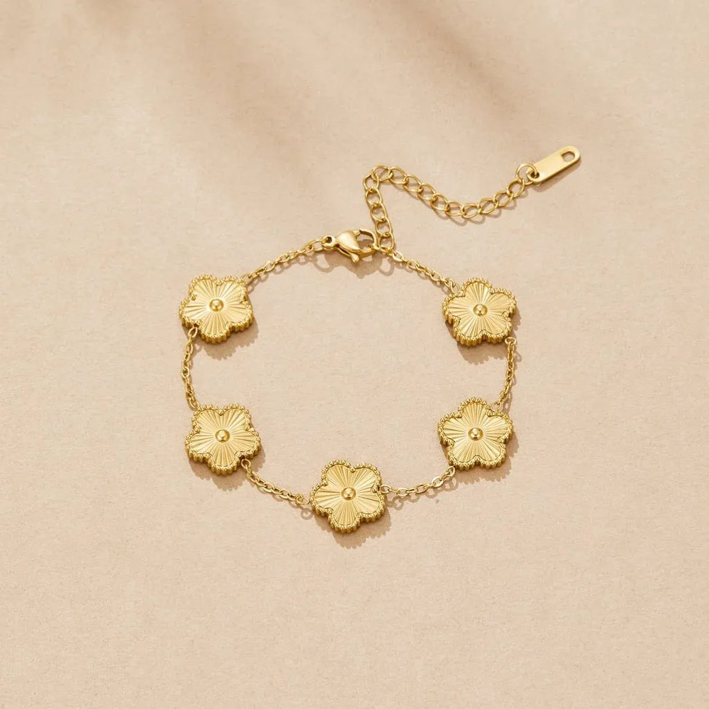 Bronte Five-Leaf Gold Clover Bracelet | Waterproof 18k Gold