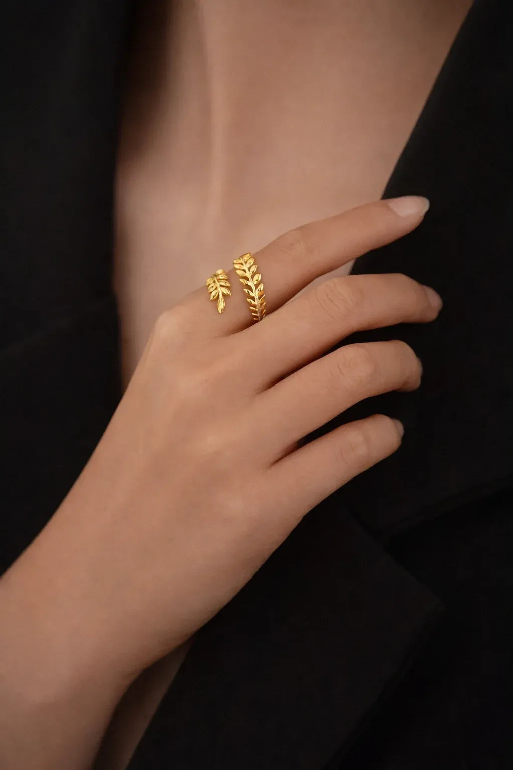 Aviana Leaf Wrap Adjustable Ring | Waterproof 18k Gold & Silver