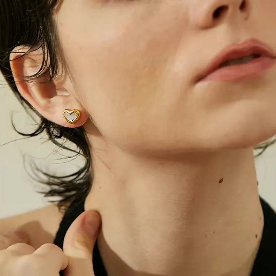 Beatrice Pearl Heart Stud Earrings | Waterproof 18k Gold