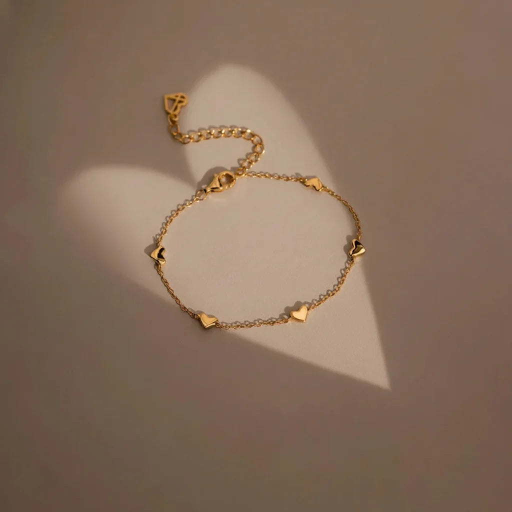 Elowen Heart Trio Bracelet | Waterproof 18k Gold