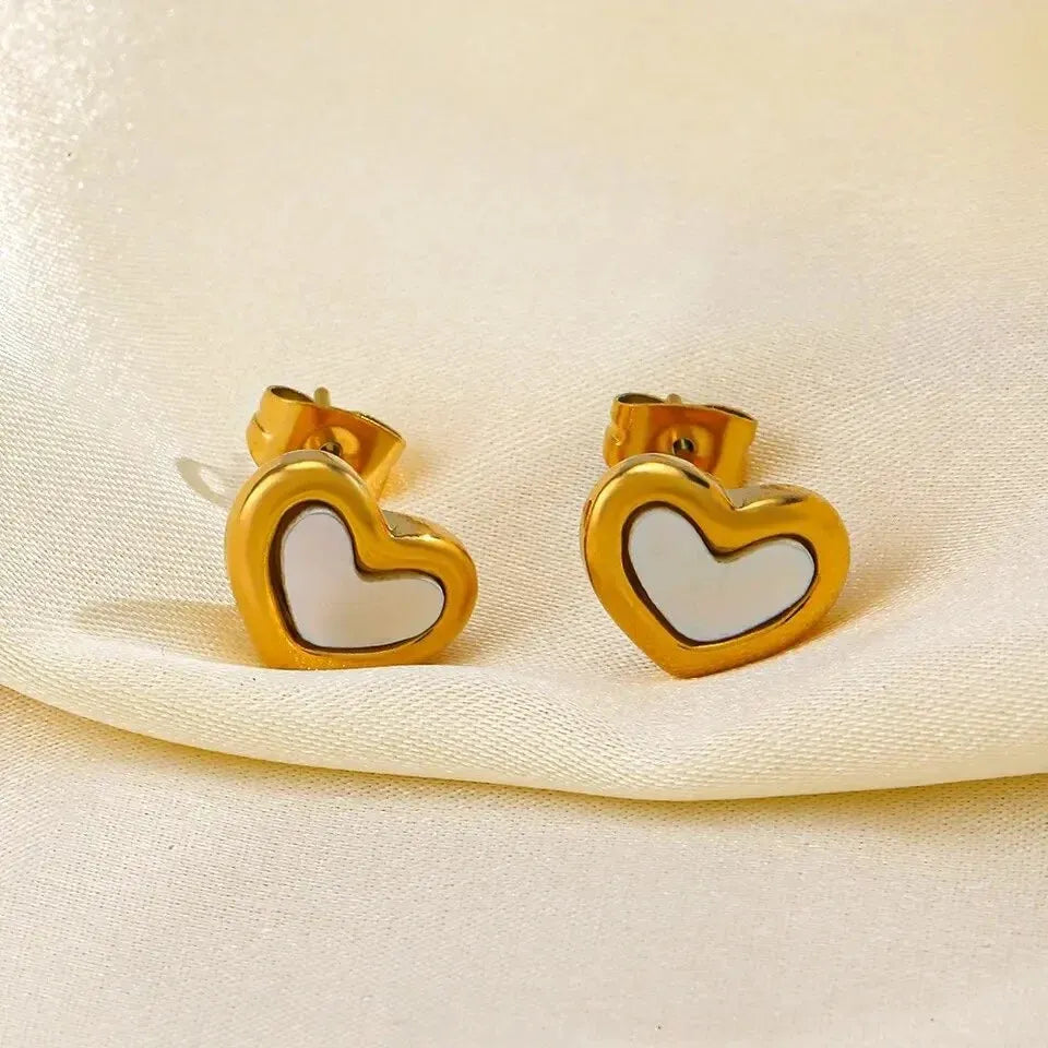 Beatrice Pearl Heart Stud Earrings | Waterproof 18k Gold