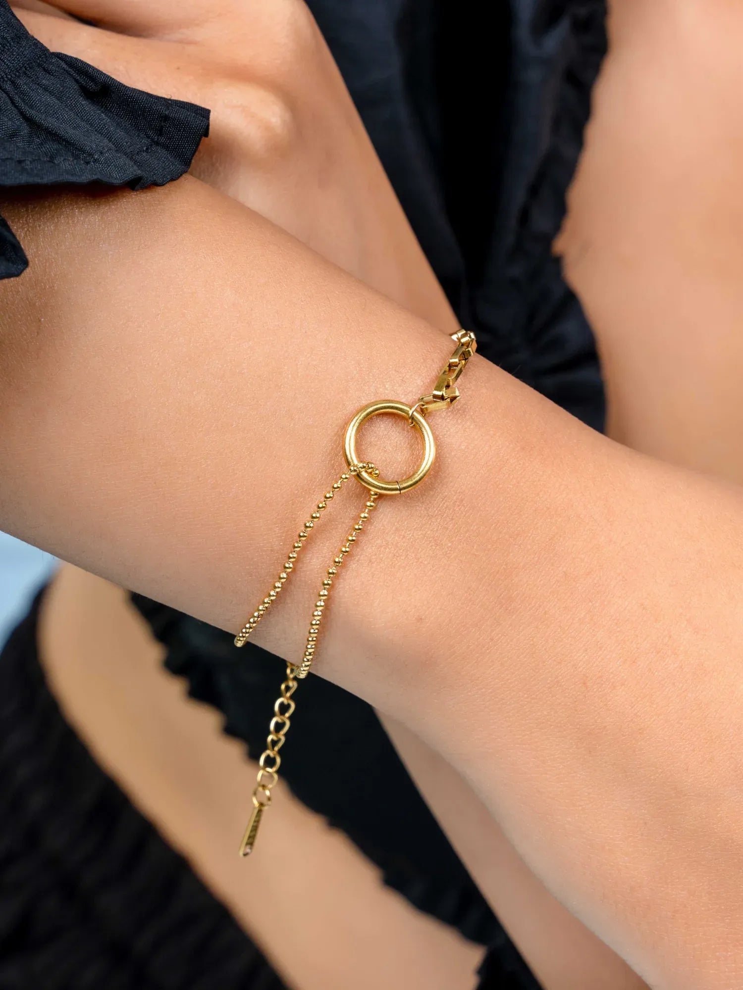 Briana Double Chain Circle Bracelet | Waterproof 18k Gold