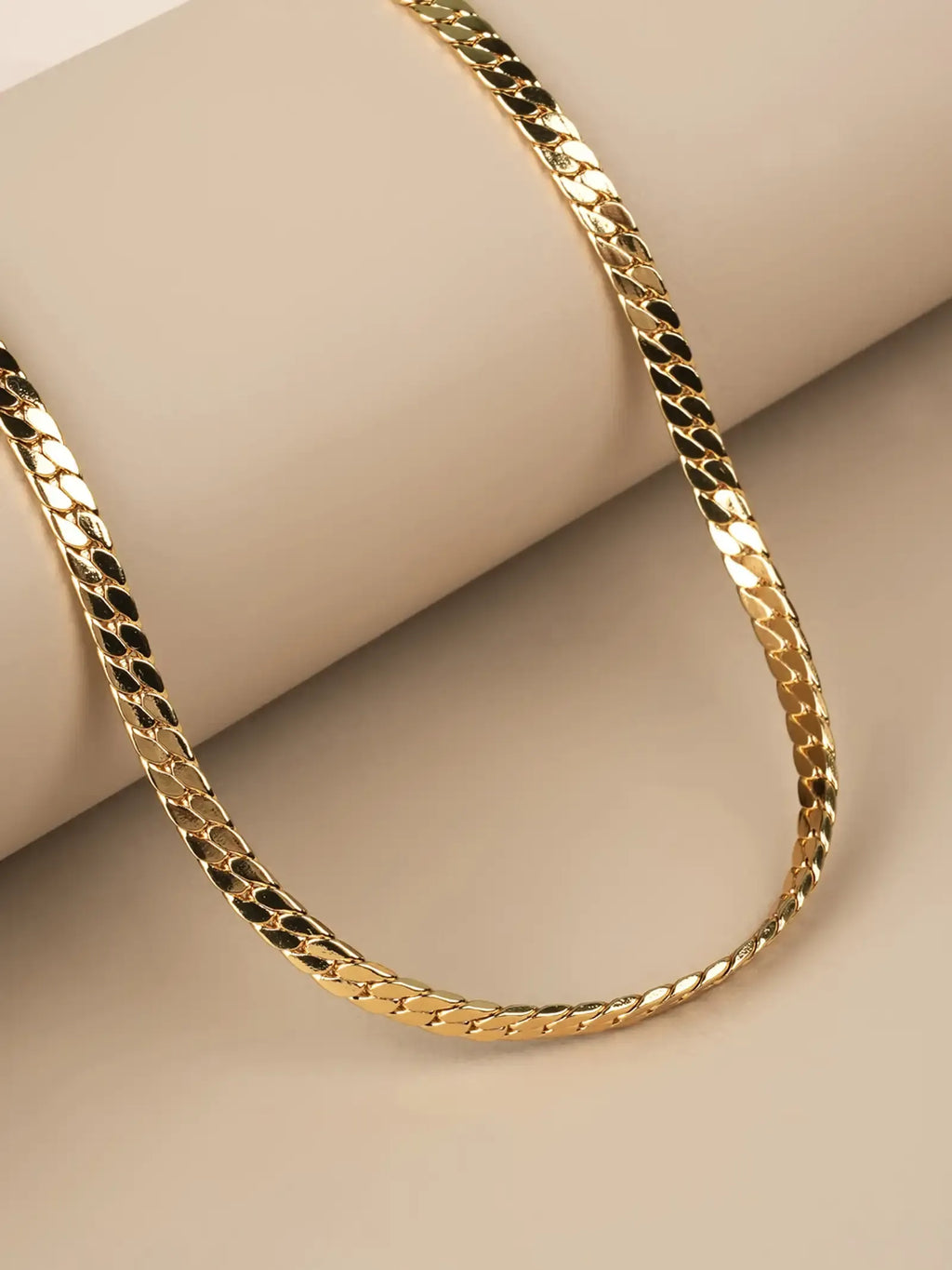 Belerose Flat Curb Chain Necklace | Waterproof 18k Gold