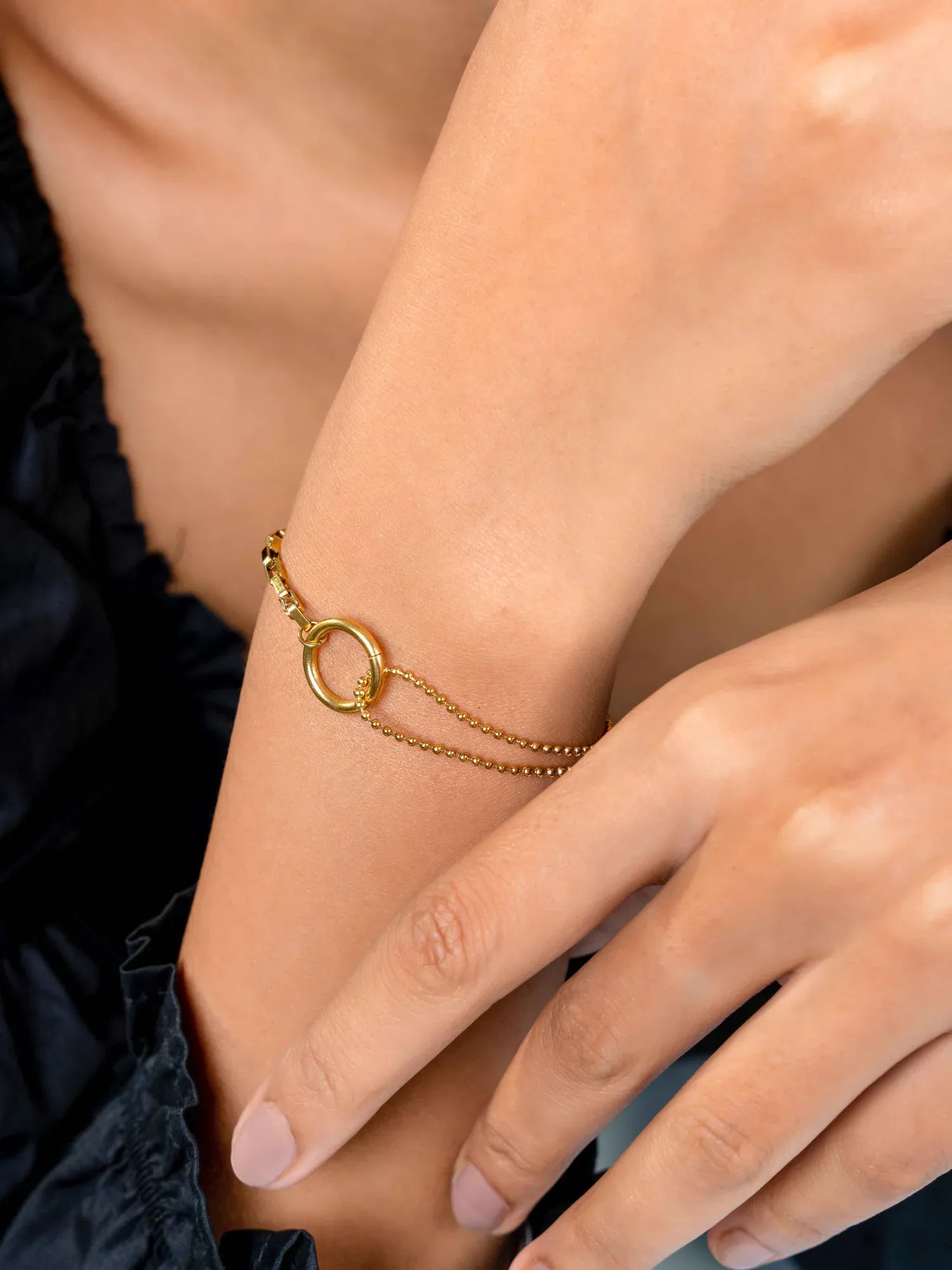 Briana Double Chain Circle Bracelet | Waterproof 18k Gold