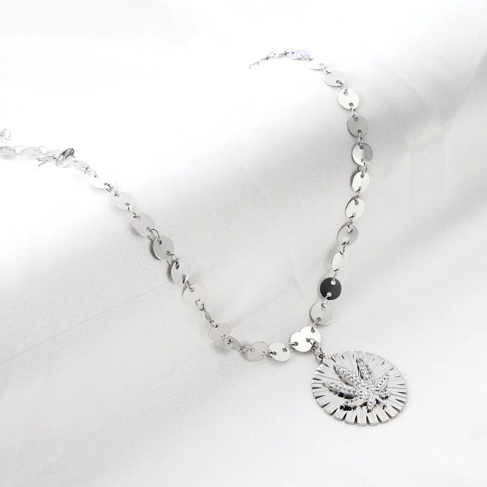 Emery Crystal Leaf Necklace | Waterproof 18k Gold & Silver