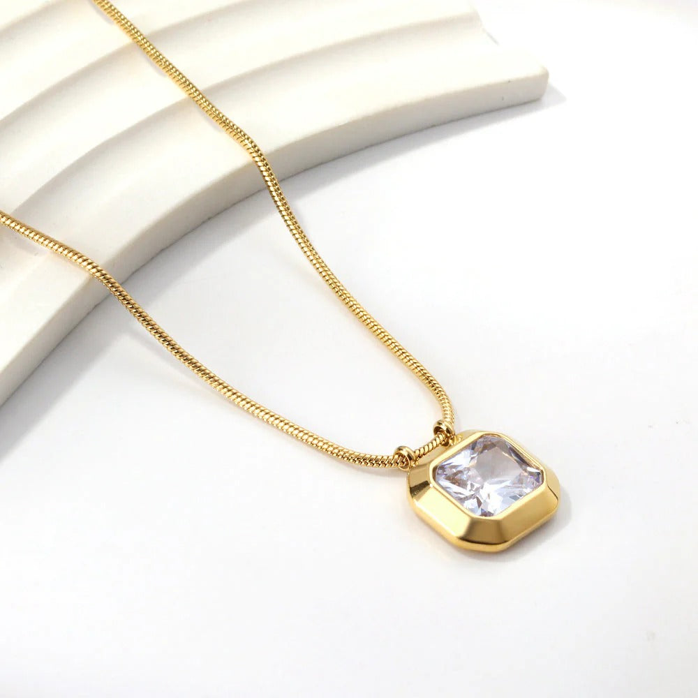 Diena Square bezel Necklace | Waterproof 18k Gold