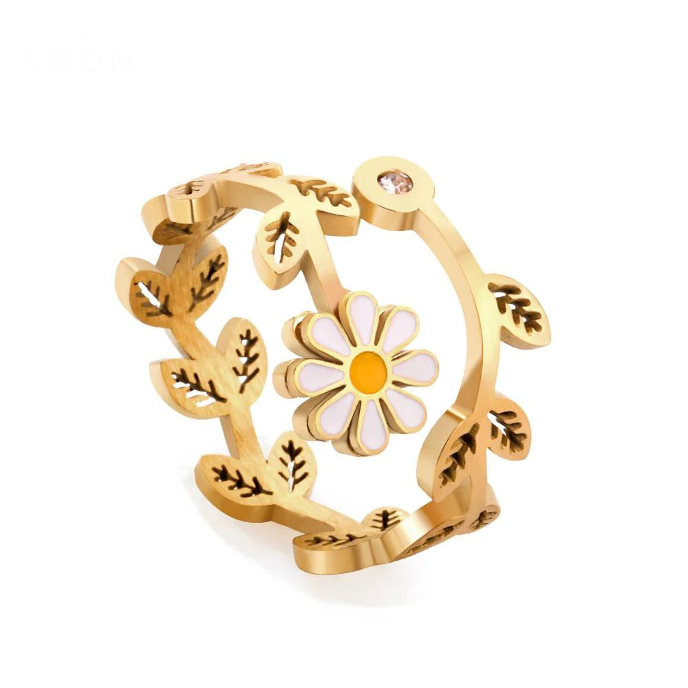 Leona White Daisy Ring | Waterproof 18K Gold