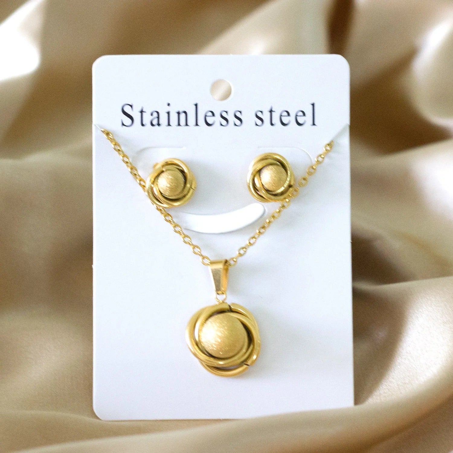 Nevaeh Floating Pearl Medallion Set | Buy Set or Individual