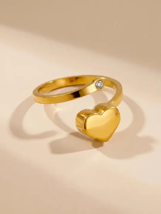 Brea Heart Wrap Adjustable Ring | Waterproof 18k Gold