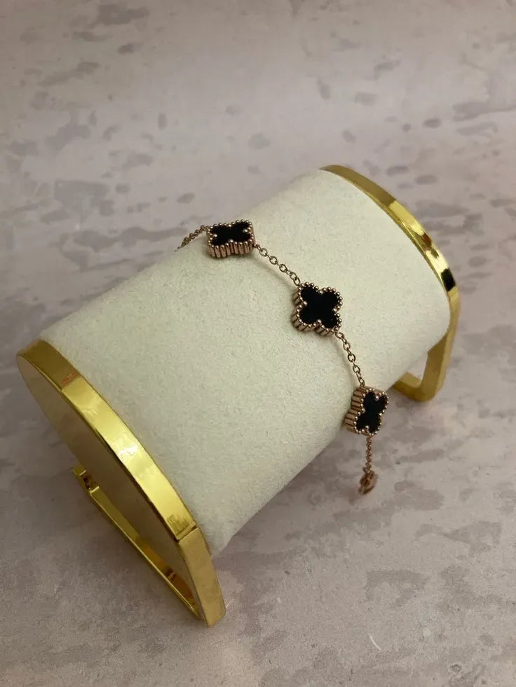Alora Four-Leaf Black Clover Bracelet | Waterproof 18k Gold