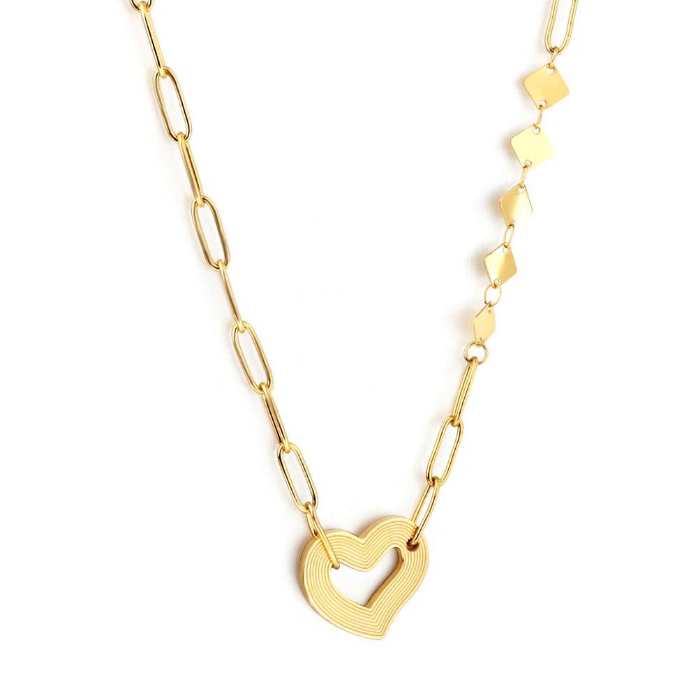 Ellie Love Heart Necklace | Waterproof 18k Gold