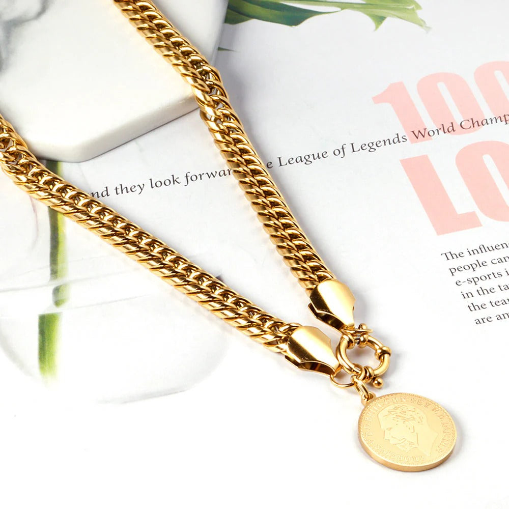Eve Coin Pendant Necklace | Waterproof 18k Gold