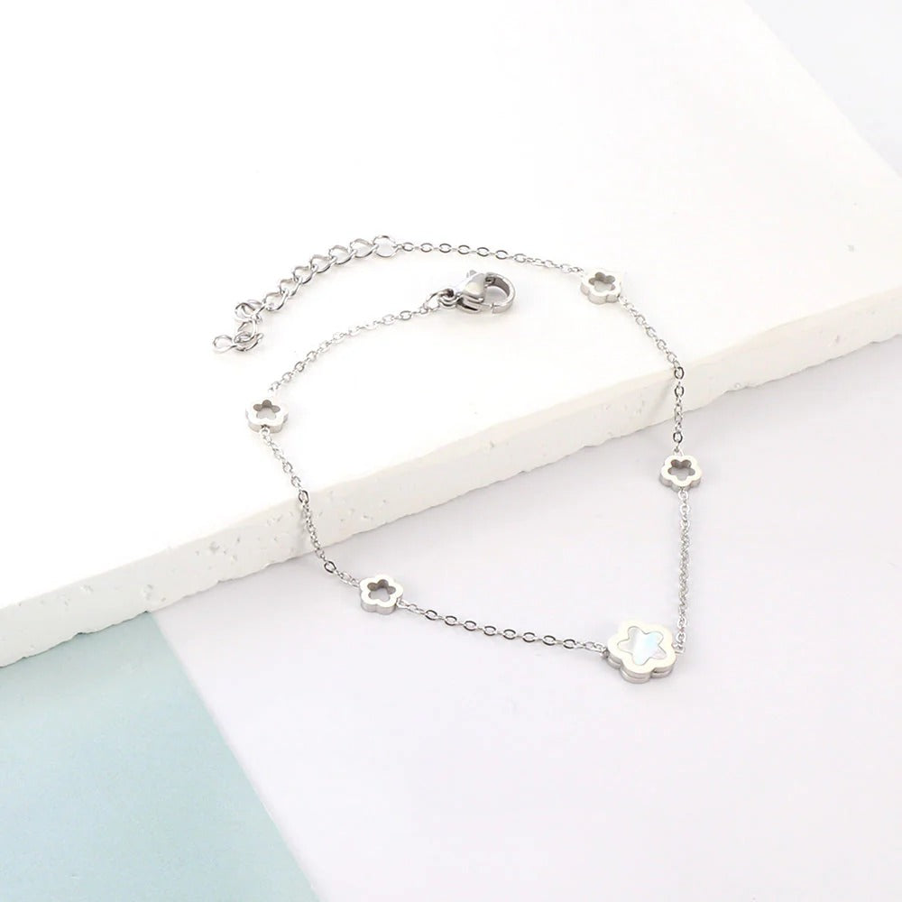 Gigi Clover Chain Bracelet | Waterproof Silver Steel