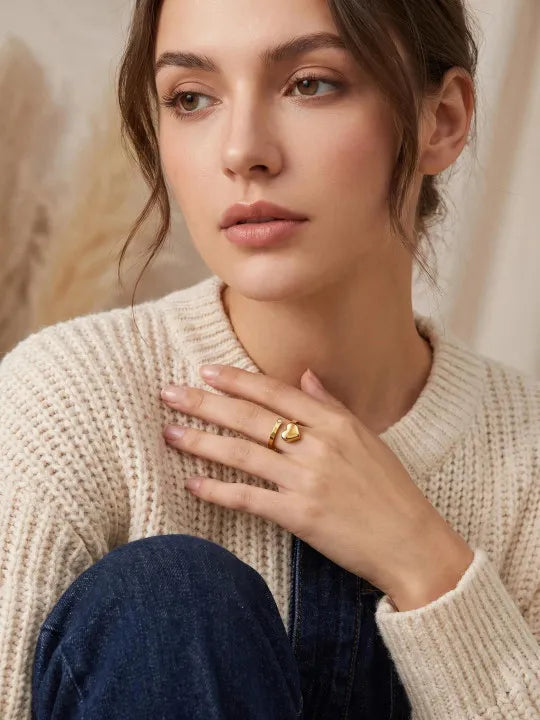 Brea Heart Wrap Adjustable Ring | Waterproof 18k Gold