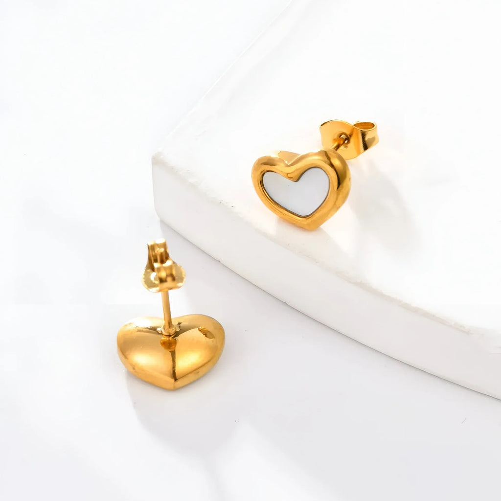 Beatrice Pearl Heart Stud Earrings | Waterproof 18k Gold