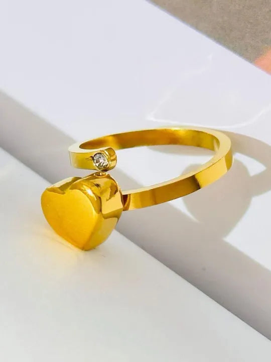 Brea Heart Wrap Adjustable Ring | Waterproof 18k Gold