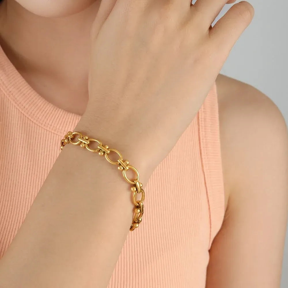 Emberly Anchor Chain Bracelet | Waterproof 18k Gold