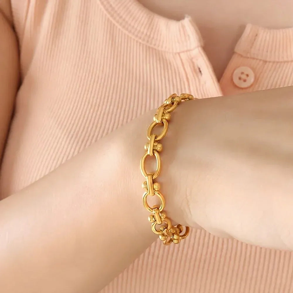 Emberly Anchor Chain Bracelet | Waterproof 18k Gold