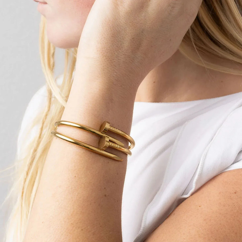 Nova Clover Nail Hinged Bangle Bracelet | Waterproof 18k Gold
