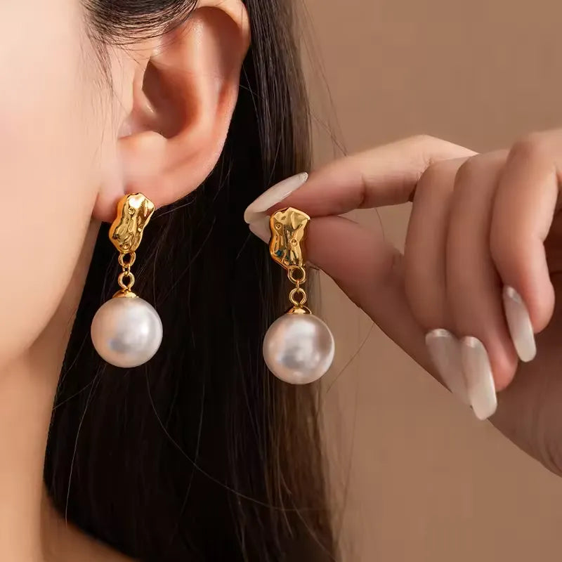 Caspian Big Pearl Drop Earrings | Waterproof 18k Gold