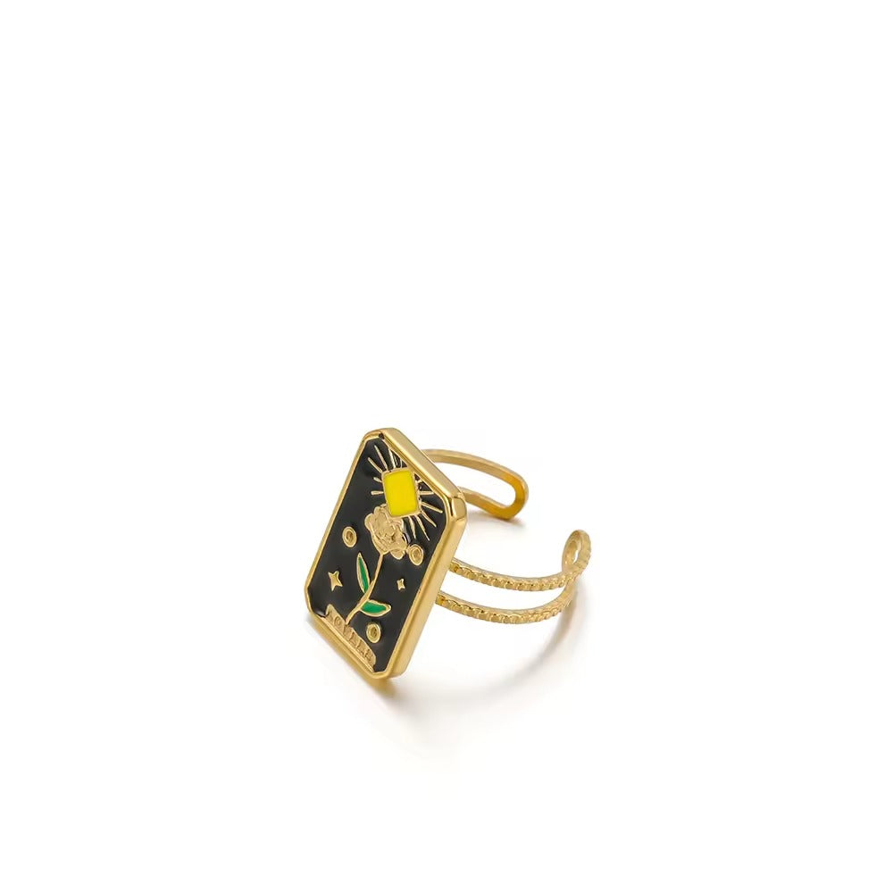 Tierney Sun Shine Black Resizable Ring Gold