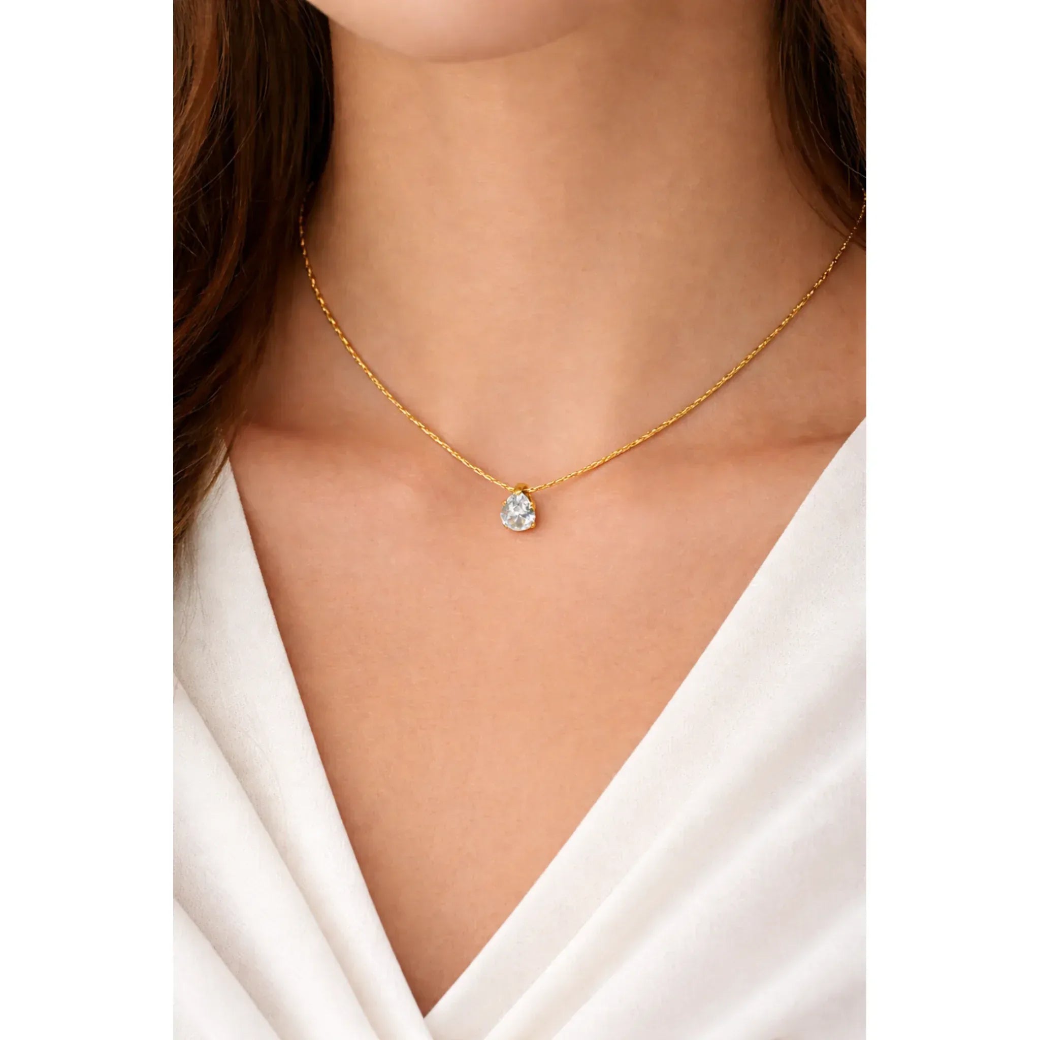 Beni Teardrp Solitaire Crystal Necklace | Waterproof 18k Gold