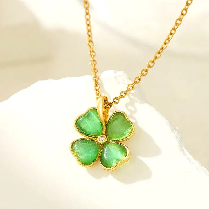 Delilah Green Clover Necklace | Waterproof 18k Gold