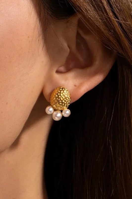 Amelia Pearl Cluster Stud Earrings | Waterproof 18k Gold