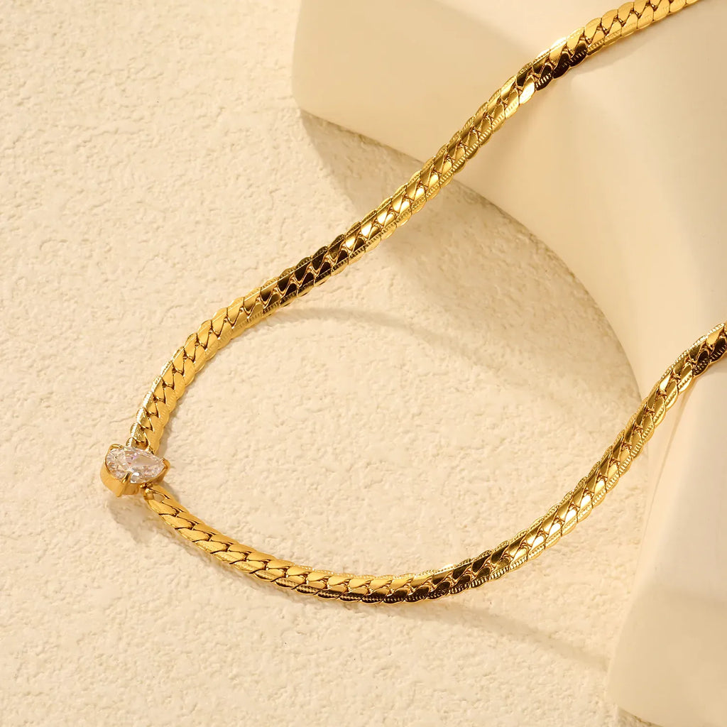 Alison Pear Cut Solitaire Necklace | Waterproof 18k Gold