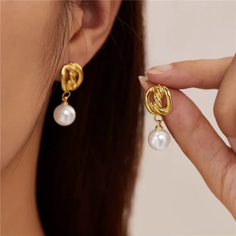 Calli Pearl Drop Earrings | Waterproof 18k Gold