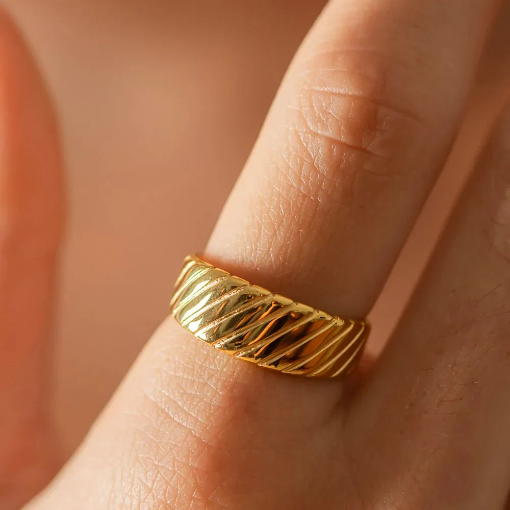 Aethel Textured Wrap Adjustable Ring | Waterproof 18k Gold & Silver