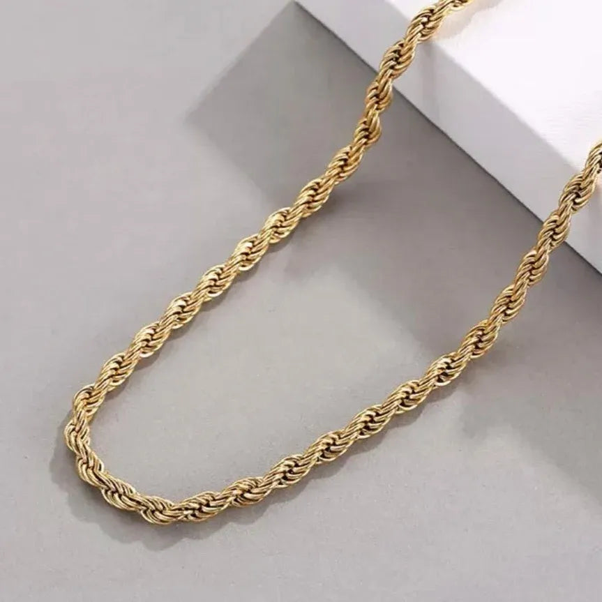 Bellae Twsited Rope Chain Necklace | Waterproof 18k Gold