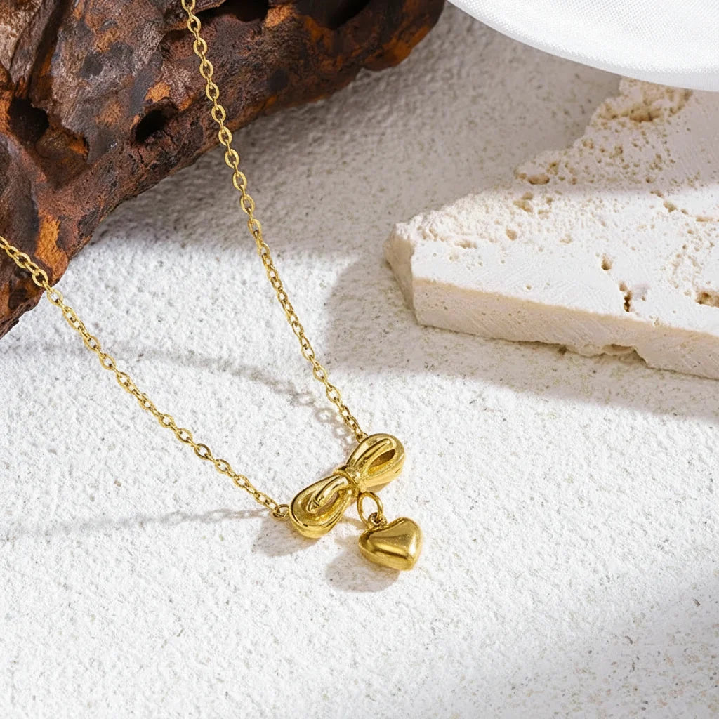 Blythe Bow & Heart Necklace | Waterproof 18k Gold