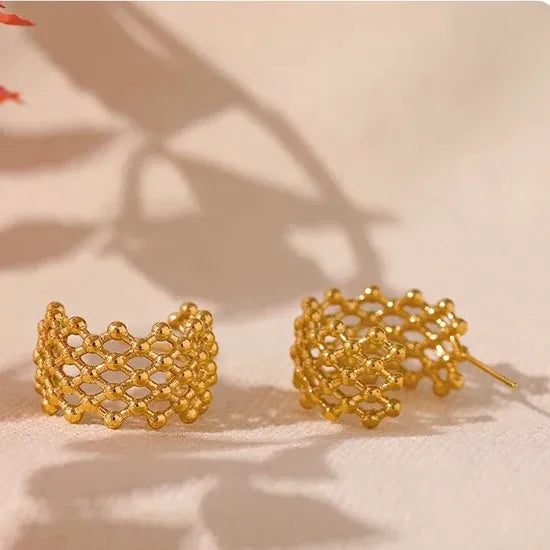 Abreya Mesh Hoop Earrings | Waterproof 18k Gold