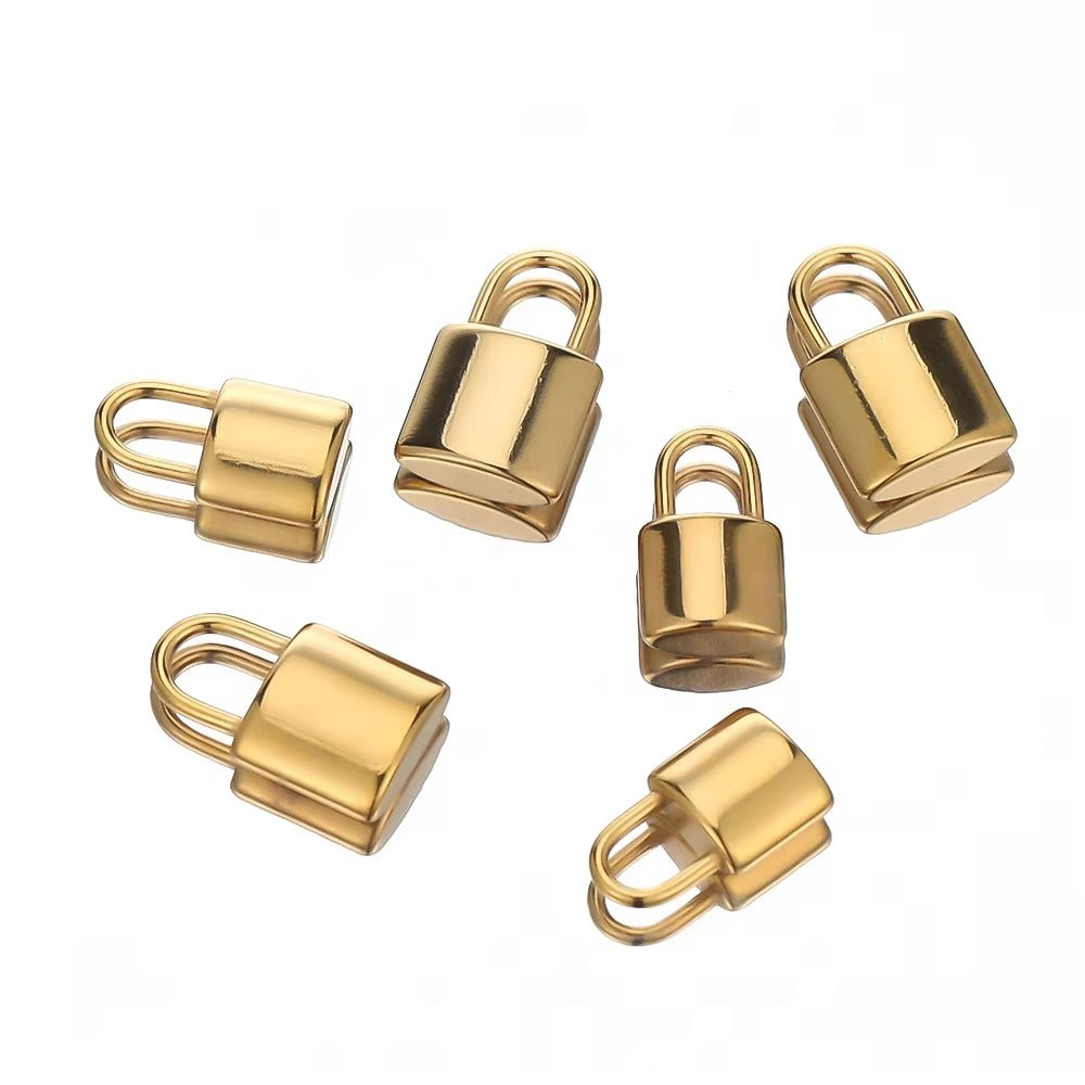Kelly Waterproof Commitment Lock Charm 16mm Gold