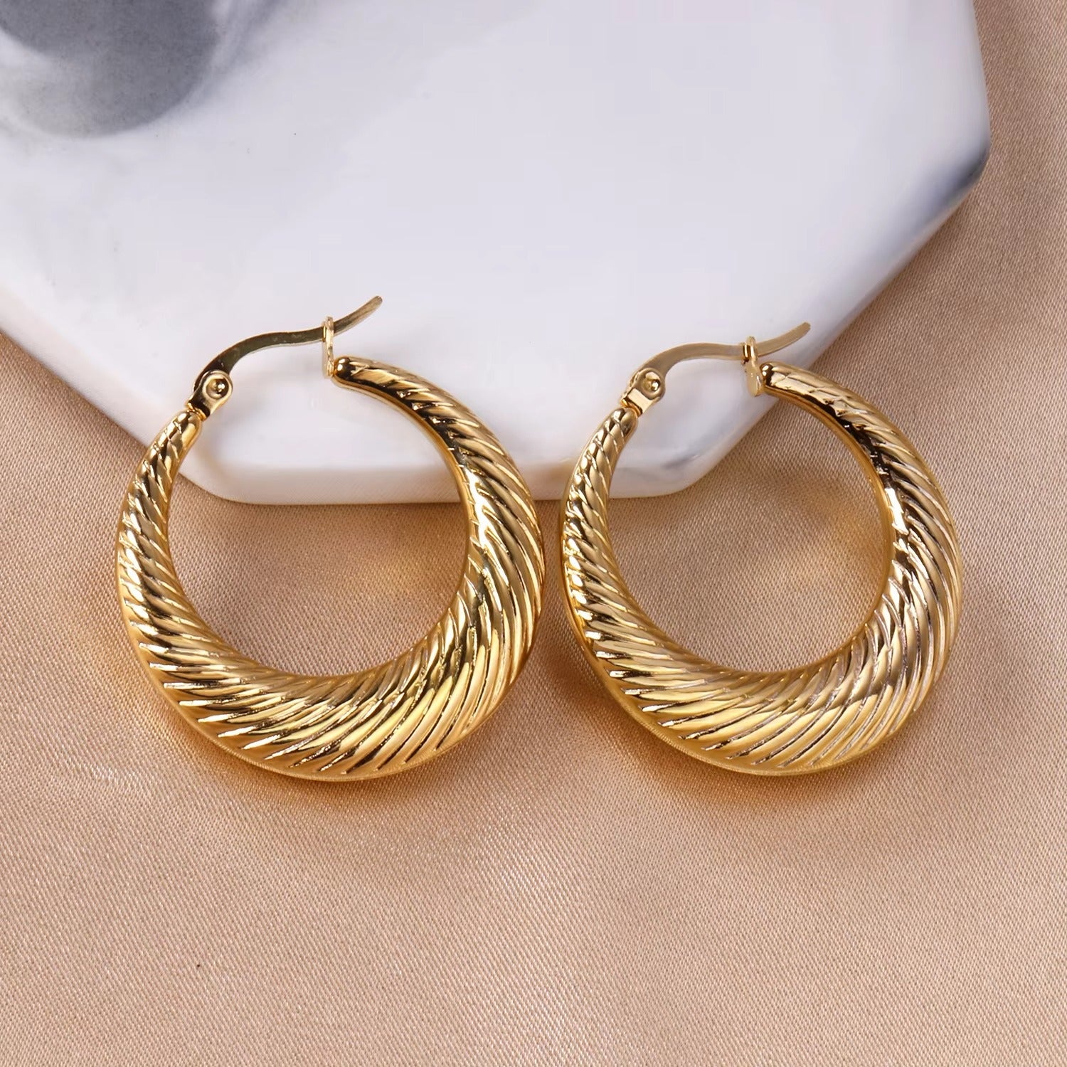 Bowie Croissant Hoops | Waterproof 18k Gold