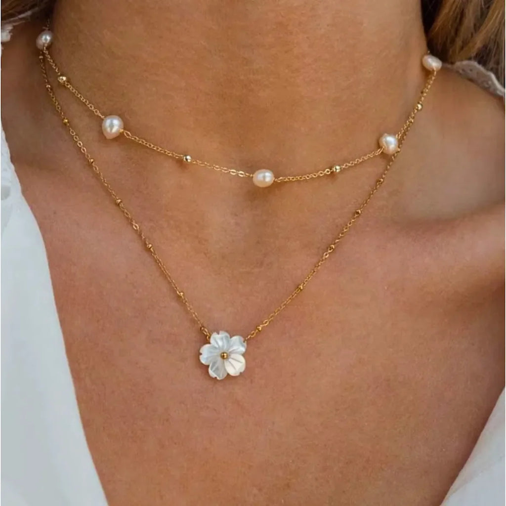 Nona Pearl Flower Necklace | Waterproof 18k Gold