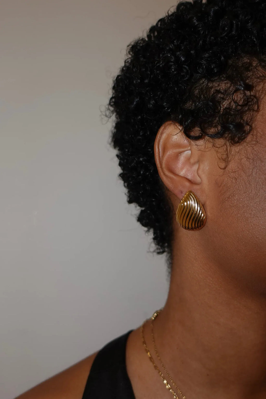 Lanus Textured Heart Stud Earrings | Waterproof 18k Gold