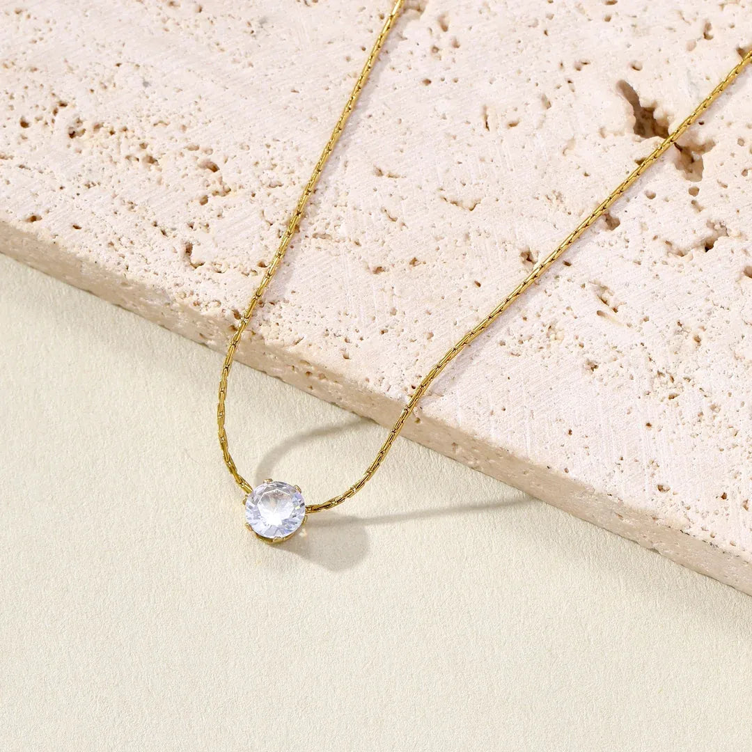 Consa Round Solitaire Crystal Necklace | Waterproof 18k Gold