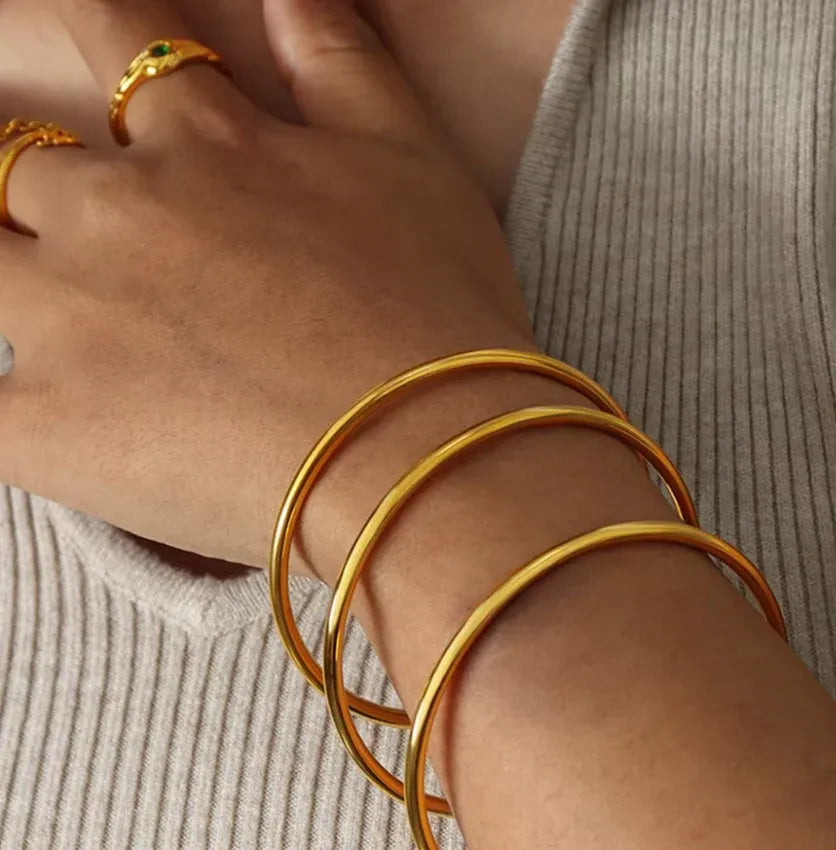 Sema Slim Plain Hinged Bangle Bracelet | Waterproof 18k Gold & Silver