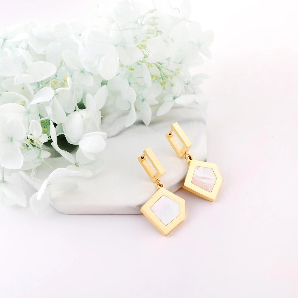 Delta Shell Hoops | Waterproof 18K Gold