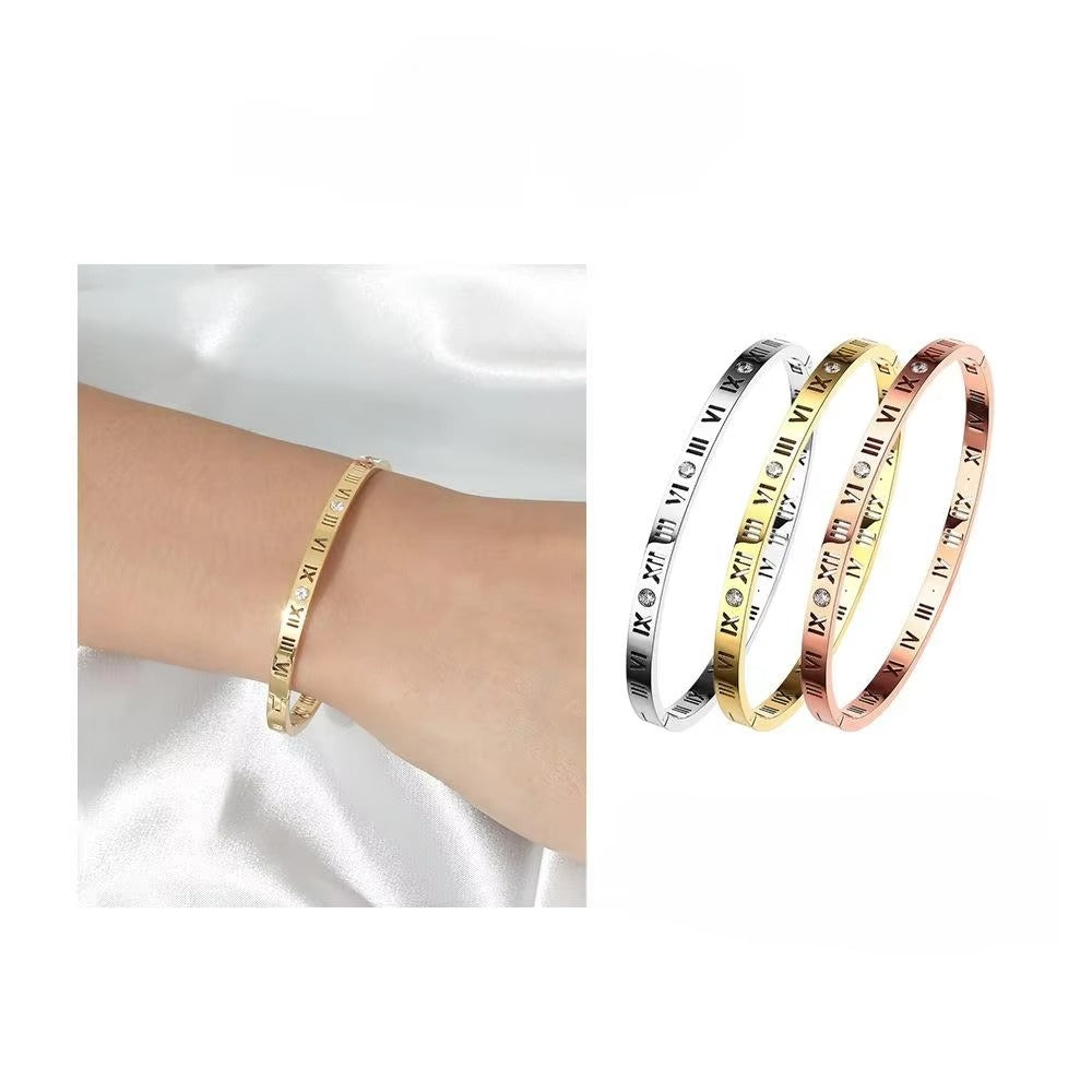 Quinn Engraved Roman Numerals Hinged Bangle Bracelet