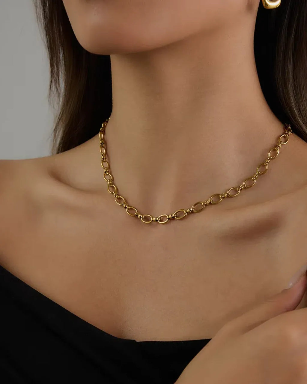 Emberly Anchor Chain Necklace | Waterproof 18k Gold