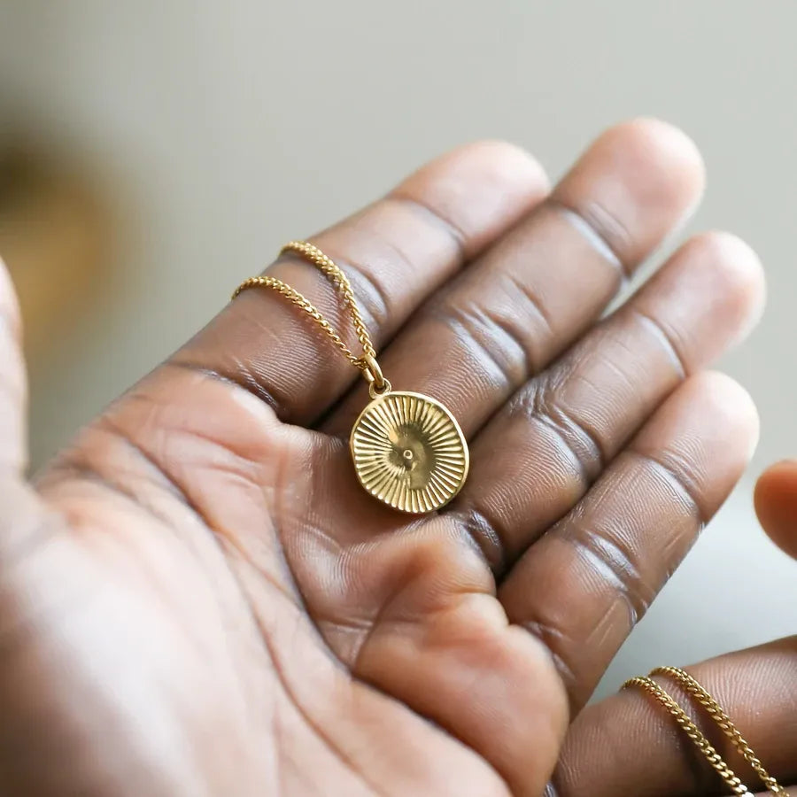 Quin Coin Pendant Necklace | Waterproof 18k Gold