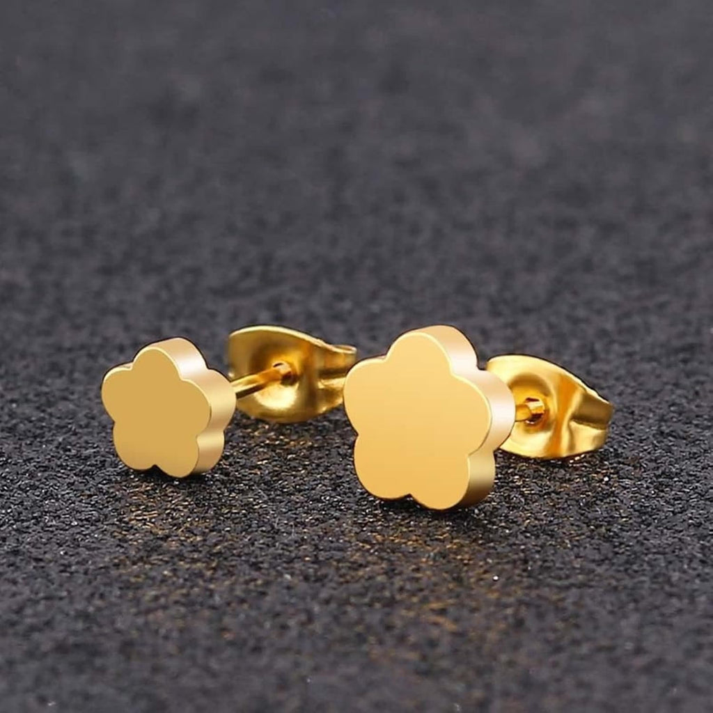 Elara Clover Studs | Waterproof 18k Gold
