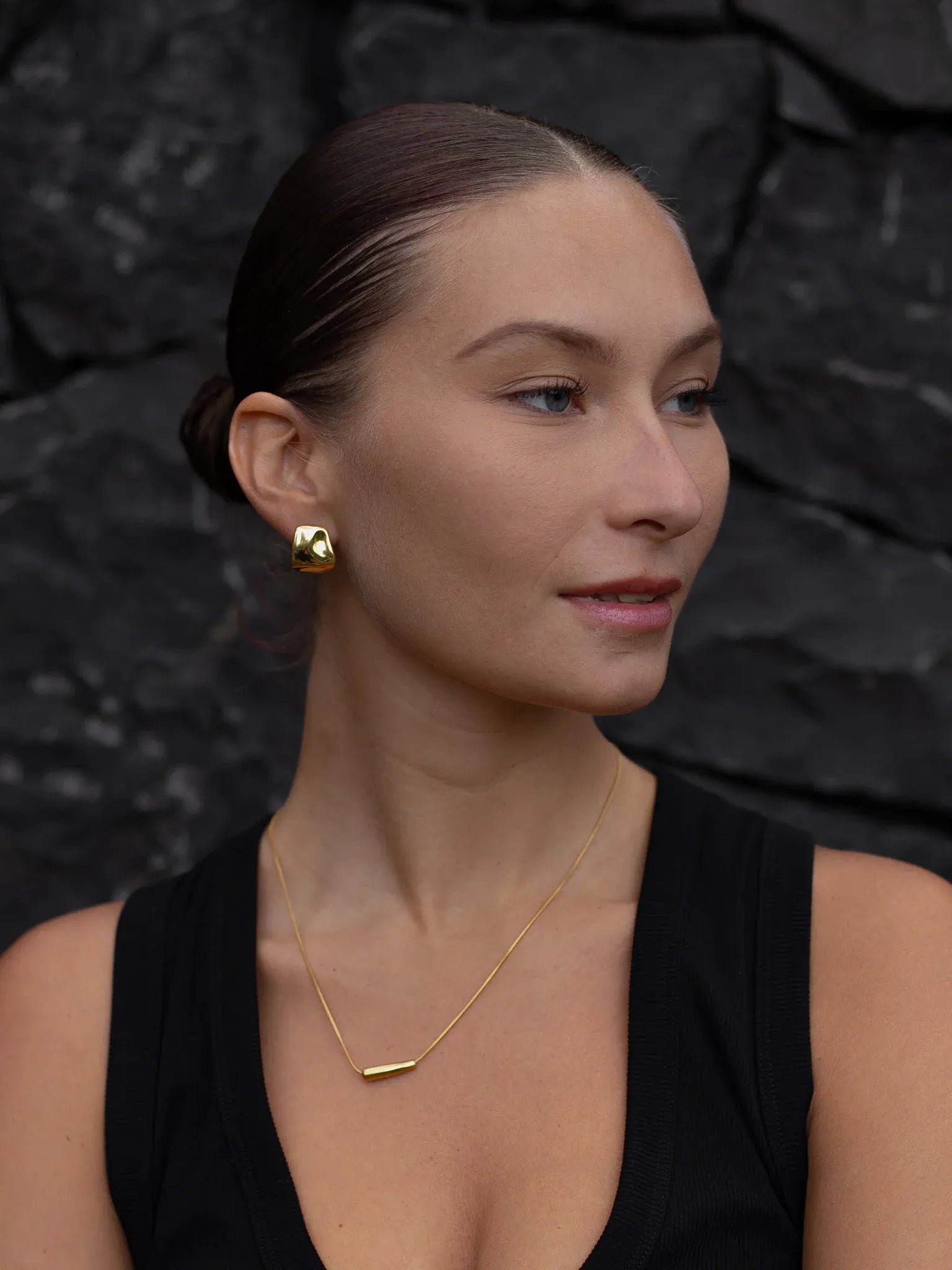 Tantine Gold Bar Necklace | Waterproof 18k Gold